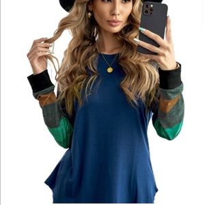 5 for $25! New Navy Colorful Sleeves Top